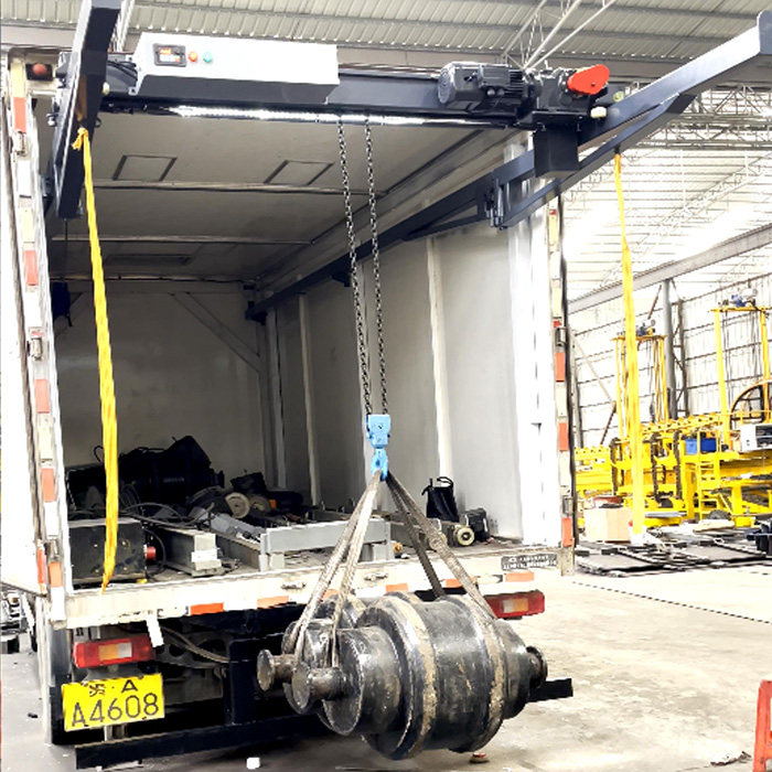 車載吊機模具行業(yè)應(yīng)用